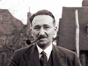 F.A. Hayek và những cảnh báo về chủ nghĩa duy khoa học